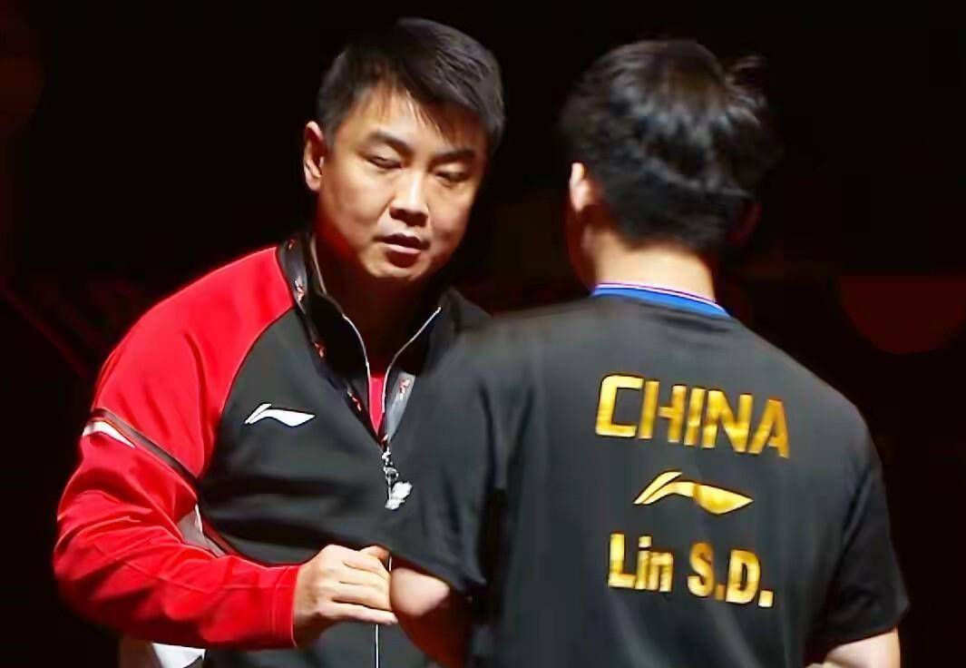 开云下载-奥地利队险胜德国队，王皓点燃赛场