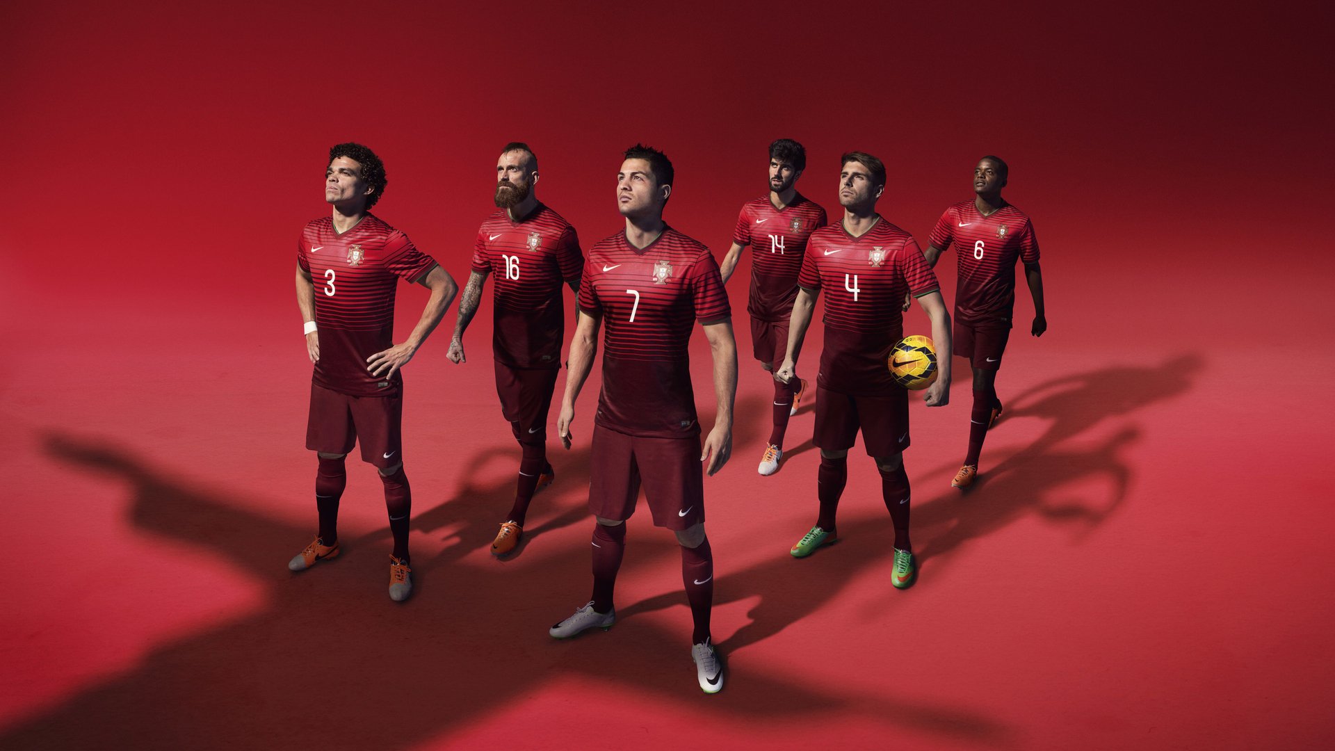 克罗地亚式铁血，当欧冠决赛的战术智慧打穿曼联神话